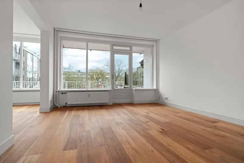 3 Kamer Appartement Amsterdam Buitenveldert Ruim Terras
