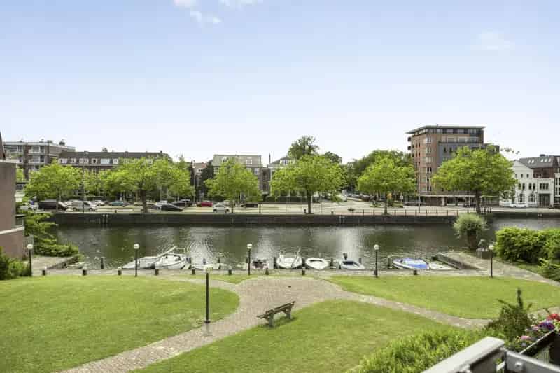 Schiedam 2-kamer appartement Nieuwe Haven Ruim Terras