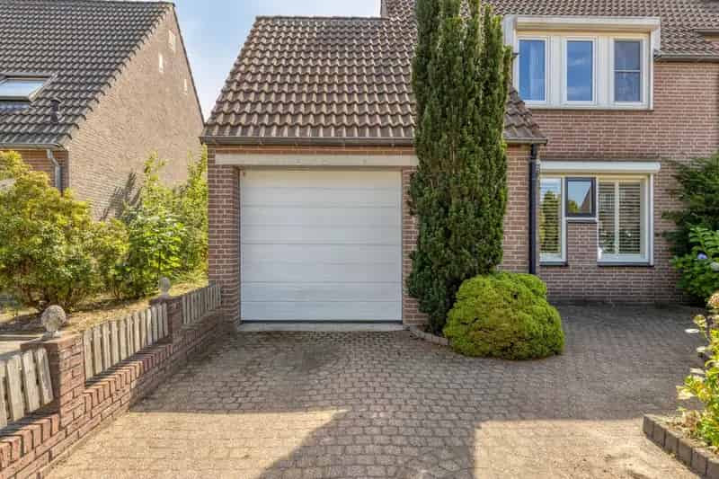 Huis te koop: Gaanderij 24 5131 GA Alphen (NB) | Funda