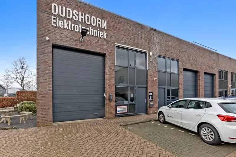 Bedrijfshal Nootdorp 188m² te Koop A12 A13 A4