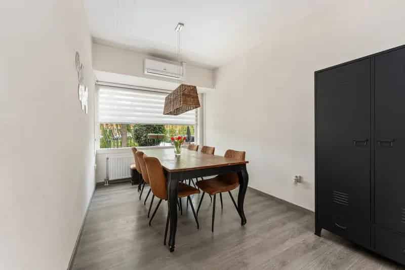 Ruime Familiewoning Indische Buurt Vlaardingen 4 slaapkamers Jacuzzi