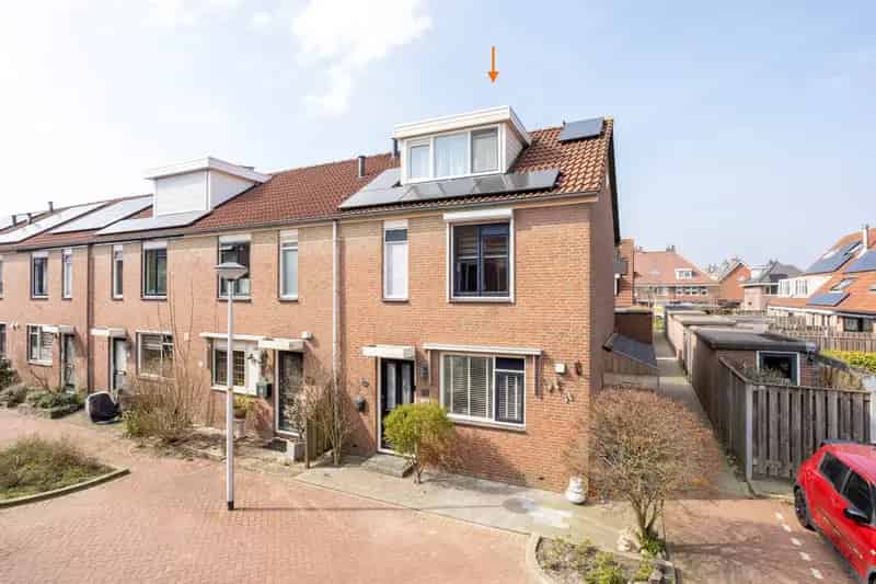 Ruime Hoekwoning Berkel en Rodenrijs - 3 slaapkamers - Energielabel B
