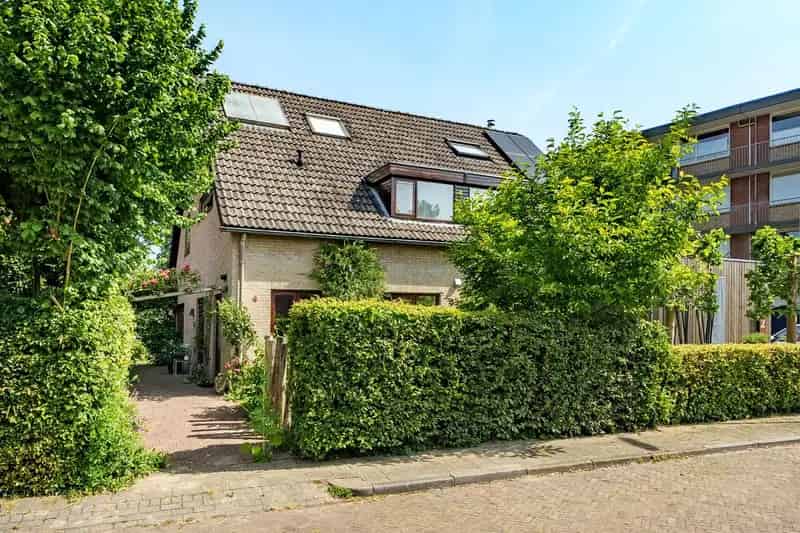 Sfeervol half dubbel woonhuis Wageningen nabij centrum