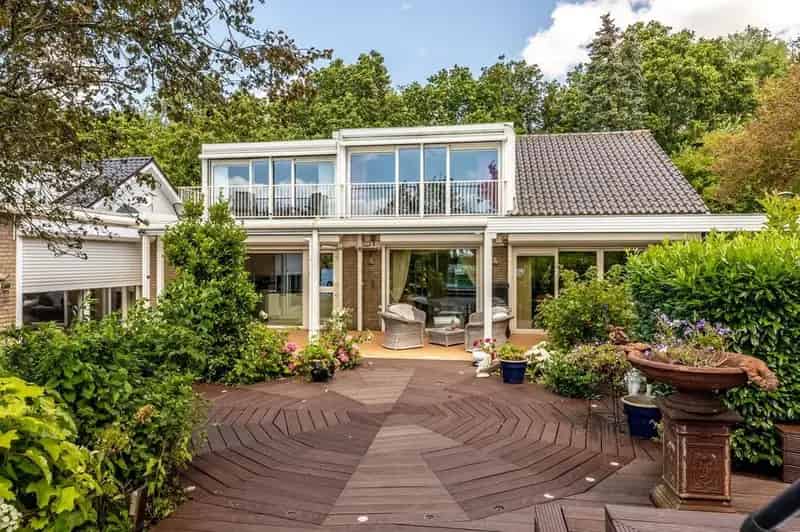 Luxe Villa Brielse Meer 4 slaapkamers zwembad jacuzzi