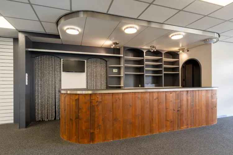 Winkelruimte te huur Waubach 298m²