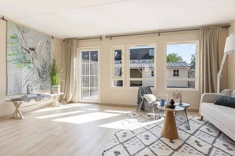 Hoekwoning Almere 4 slaapkamers nabij Leeghwaterplas