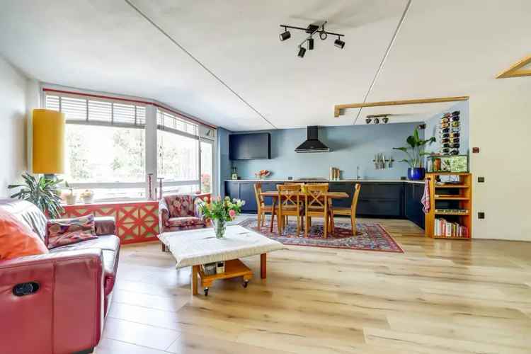 Appartement te koop Amersfoort Schothorst: Ruim 3-kamer appartement met balkon