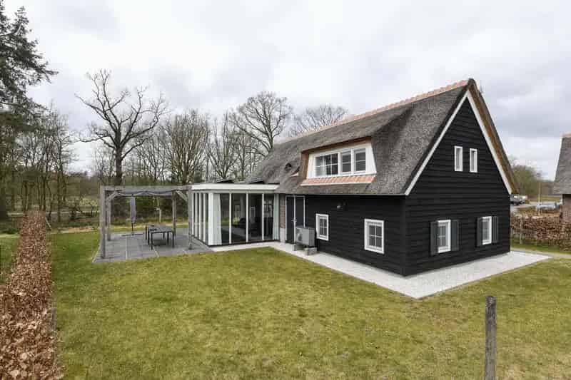 Luxe Recreatiewoning Roompot De Heihorsten 4 slaapkamers