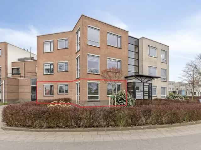 Appartement Heerhugowaard: 2 slaapkamers, zonnige tuin, moderne keuken