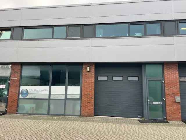 Bedrijfshal Oostzaan | Zoek bedrijfshallen te huur: Skoon 23 1511 HV Oostzaan 
