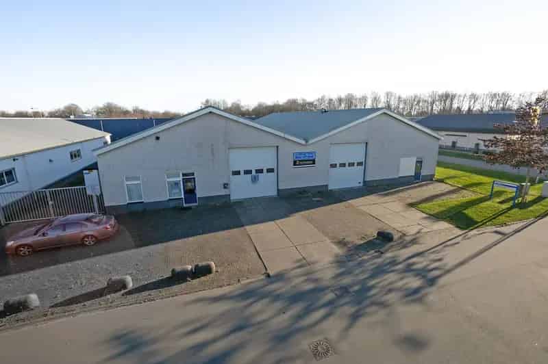 Bedrijfshal te Huur Peize Havenstraat 900m2 Kantoor 65m2