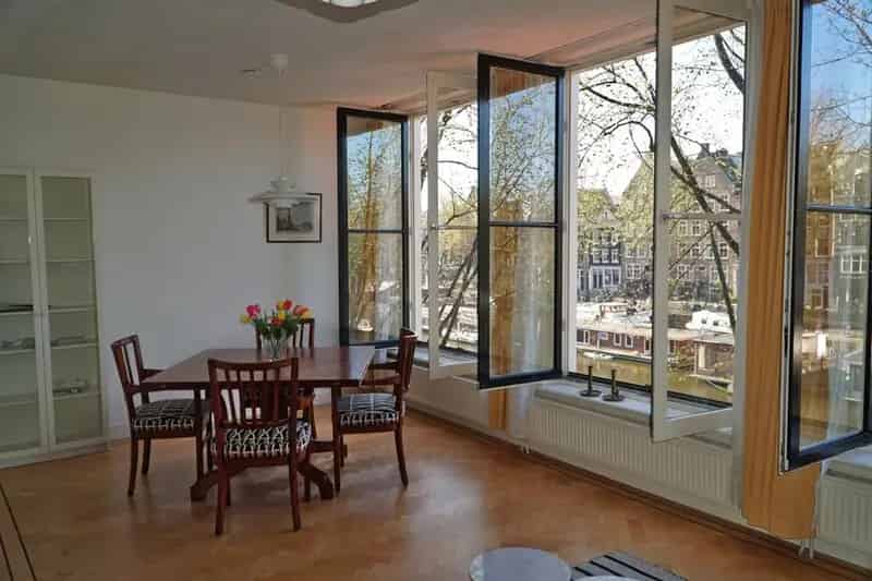 Appartement Amsterdam Binnenkant: 1 Slaapkamer Balkon Grachtenhuis
