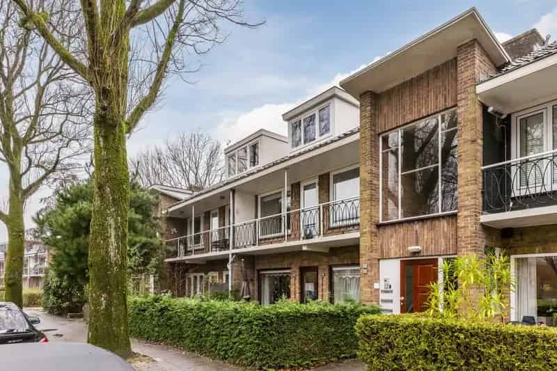 Appartement te koop: Mr. G. Groen van Prinstererlaan 61 1181 TP Amstelveen | Funda