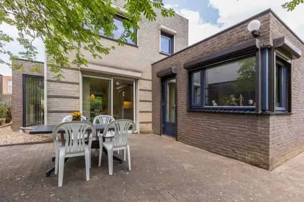 Vrijstaande woning Beekdal - Ruime gezinswoning met parktuin