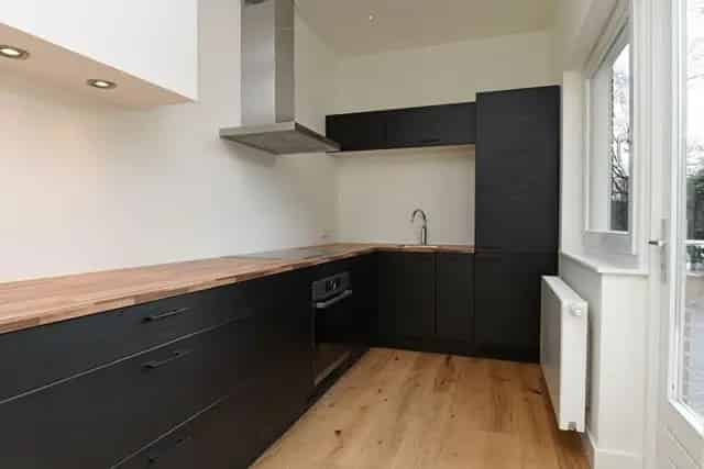Tussenwoning Naarden 98m2 3 Kamers Huur 1 Januari 2025