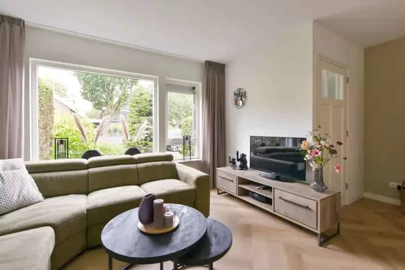 Moderne Tussenwoning Mijdrecht 4 slaapkamers Luxe Keuken