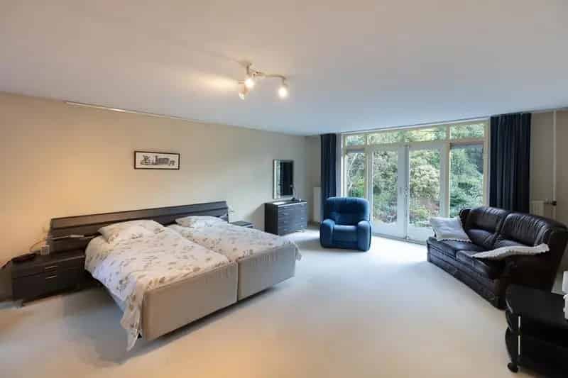 Luxe Villa in Prins Hendrikpark Baarn 6 slaapkamers Dubbele Garage