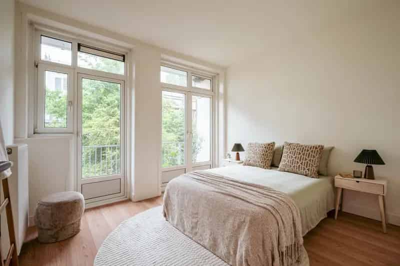 Amsterdam De Baarsjes: 55m2 appartement 3 slaapkamers balkon