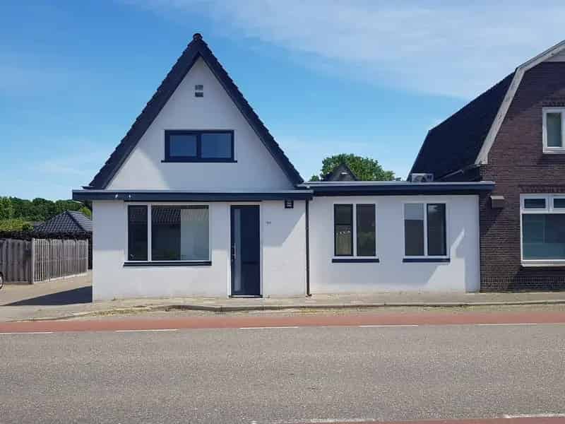 Levensloopbestendige woning met 4 slaapkamers en riante tuin te Den Nul