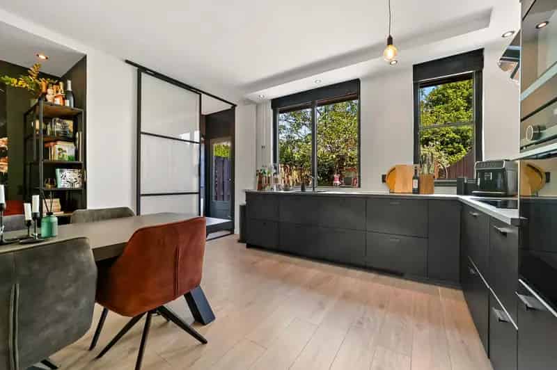 Huis te koop Rotterdam 4 slaapkamers instapklaar