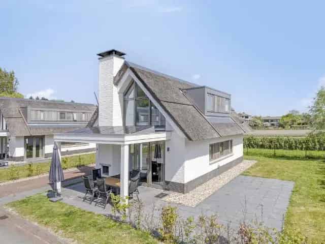 Wellnessvilla Noordwijk - 3 slaapkamers - Sauna - Nabij Strand