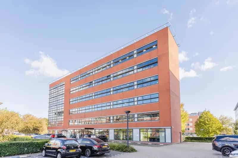 Kantoorruimte te huur Schiphol-Rijk 742m²
