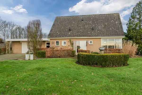 Vrijstaande woning Beilen: 3 slaapkamers, groot perceel, vrij uitzicht