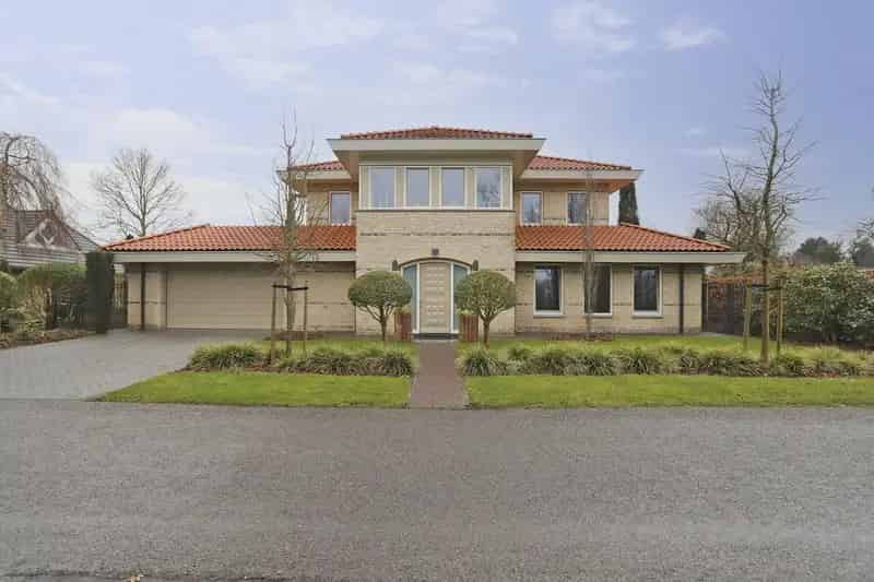 Luxe Villa Grevelingenhout Golfbaan 331m2