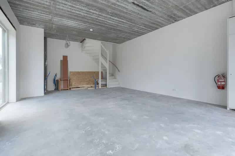Bedrijfshal te huur Uddel 112m2 A1 A28