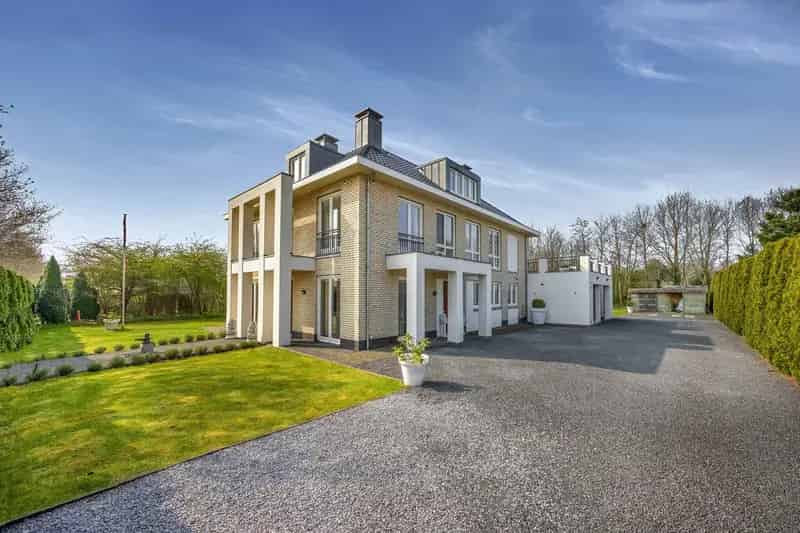 Luxe Villa Overgooi 6 slaapkamers 2 badkamers A++