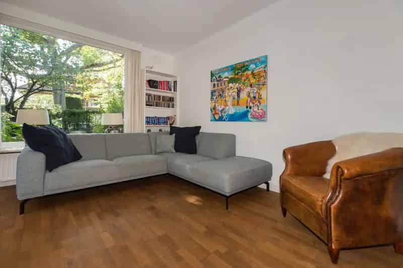 Huis te koop Wassenaar Burchtlaan: Familiehuis met 4 slaapkamers en 2 badkamers