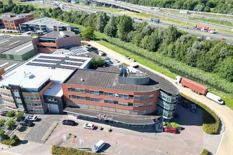 Kantoorruimte te huur Barendrecht 82-252 m2