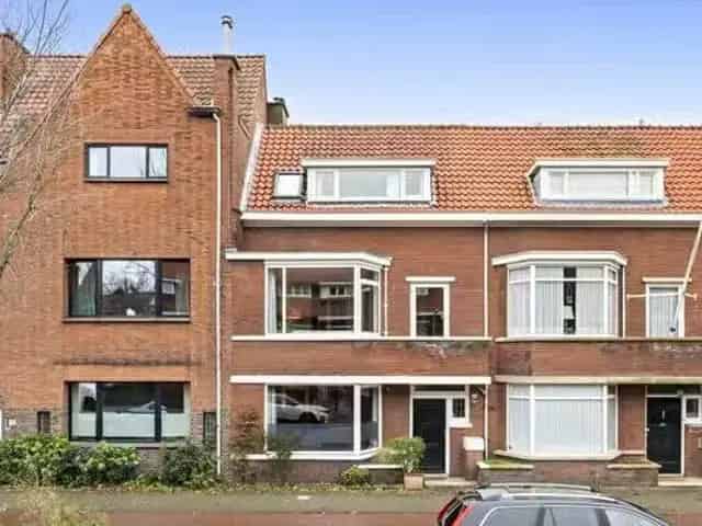Huis te koop Den Haag 6 kamers 203m2