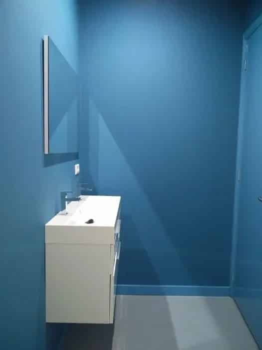 Bedrijfspand te Huur Den Haag 156m²