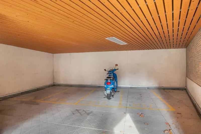 4 Motorparkeerplekken Rotterdam Laurenskerk