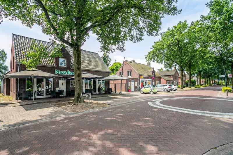 Horecaruimte met Appartementen te Koop in Overloon