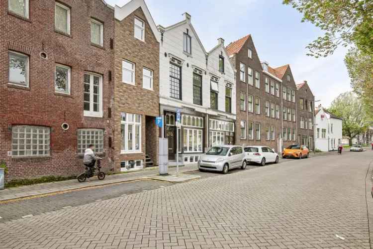 Benedenwoning Te Koop in Schiedam, Zuid-Holland