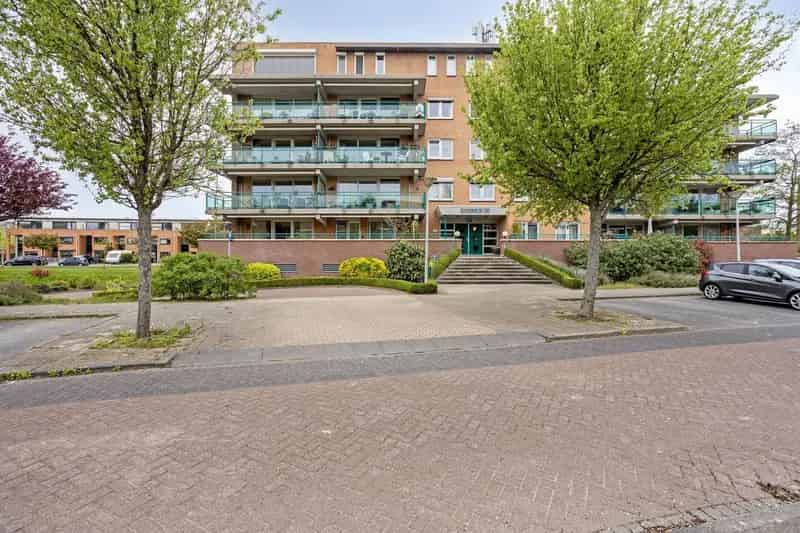 3 Kamer Appartement Ravensehoek Hellevoetsluis Ruim Balkon Parkeergarage