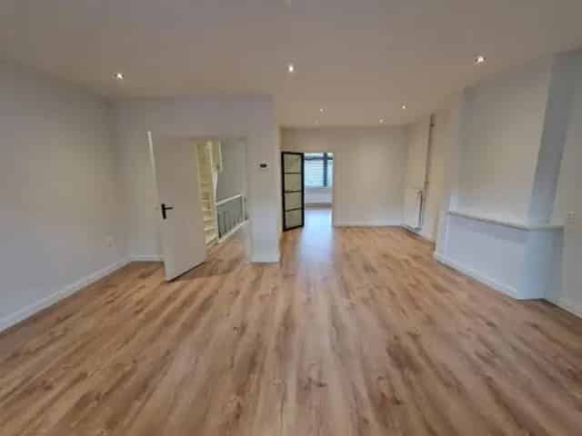 Bovenwoning te huur Zaltbommel 5 kamers 115m2
