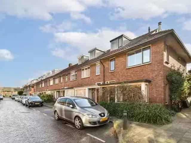 Te Koop Leiden: Hoekwoning 3 Slaapkamers Tuinstadwijk