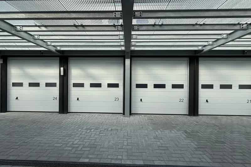 Garageboxen te Huur Haarlem Waarderpolder