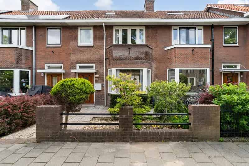 Huis te koop Hof van Delftlaan Delft 5 slaapkamers 135m2