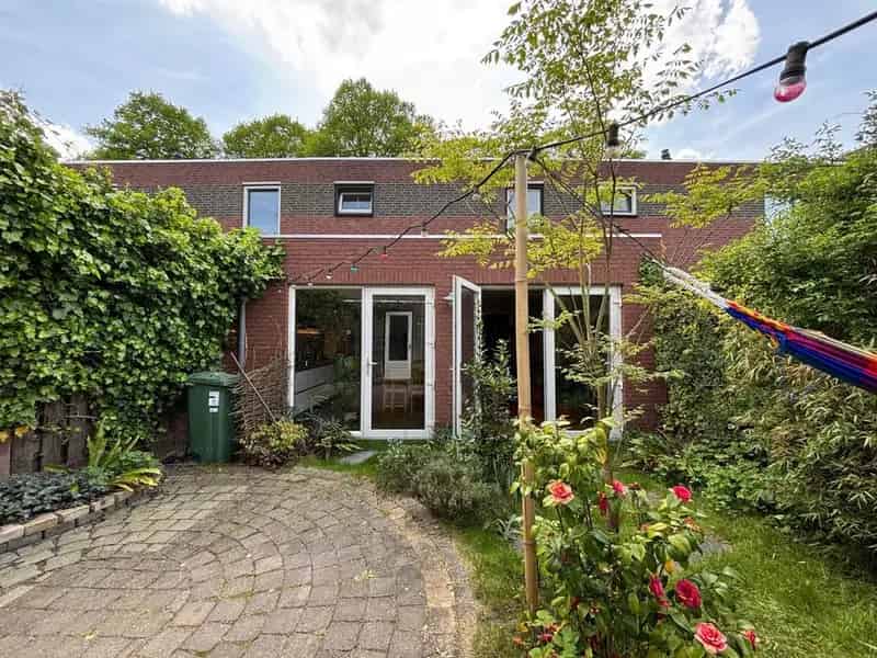 Gemeubileerde woning Maastricht Bosscherveld 2 slaapkamers Tuin Short Stay