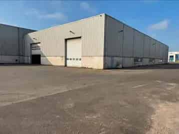 Staalconstructie Bedrijfshal 1800m2 te Koop