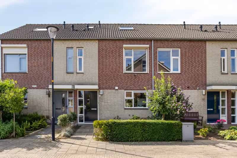 Huis te koop: Junoplein 17 6681 PX Bemmel 