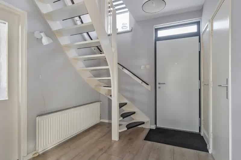 Hoekwoning Dronten nabij Dronterbos