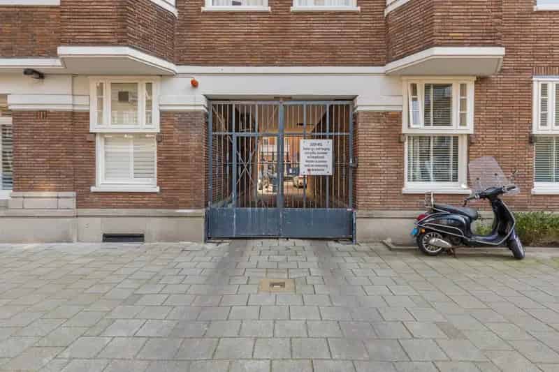 Bedrijfshal Amsterdam Zuid te huur 173m2