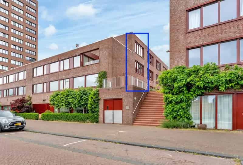 Huis te koop Rotterdam Sint Jobskade: Ruime stadswoning met tuin en dakterras