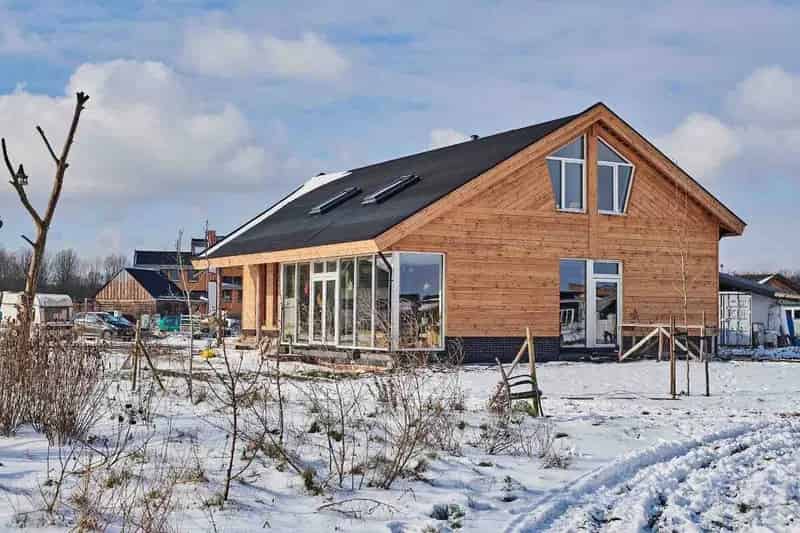 Unieke locatie Almere Oosterwold te koop of te huur