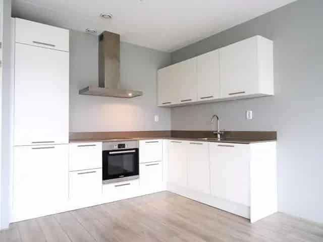 Galerijflat Utrecht 87m2 3 kamers te huur